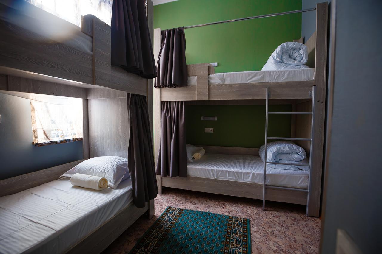 Mountain Road Hostel Almaty Exterior photo