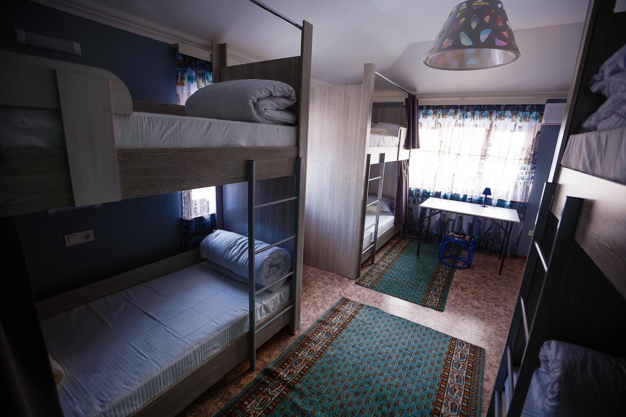 Mountain Road Hostel Almaty Exterior photo